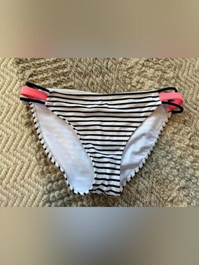 Arizona Black & White Striped Swim Bottom juniors, medium women’s small neon acc